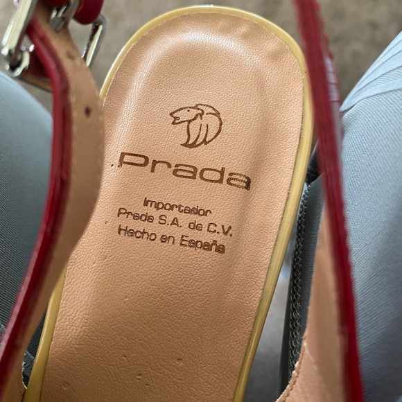 Prada Red and Beige Women's Slingback Platform Heels - Picture 4 of 8